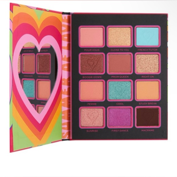 The Simpsons Summer Of Love Revolution Lisa Makeup Palette 12 Shades Eyeshadow - Picture 7 of 10